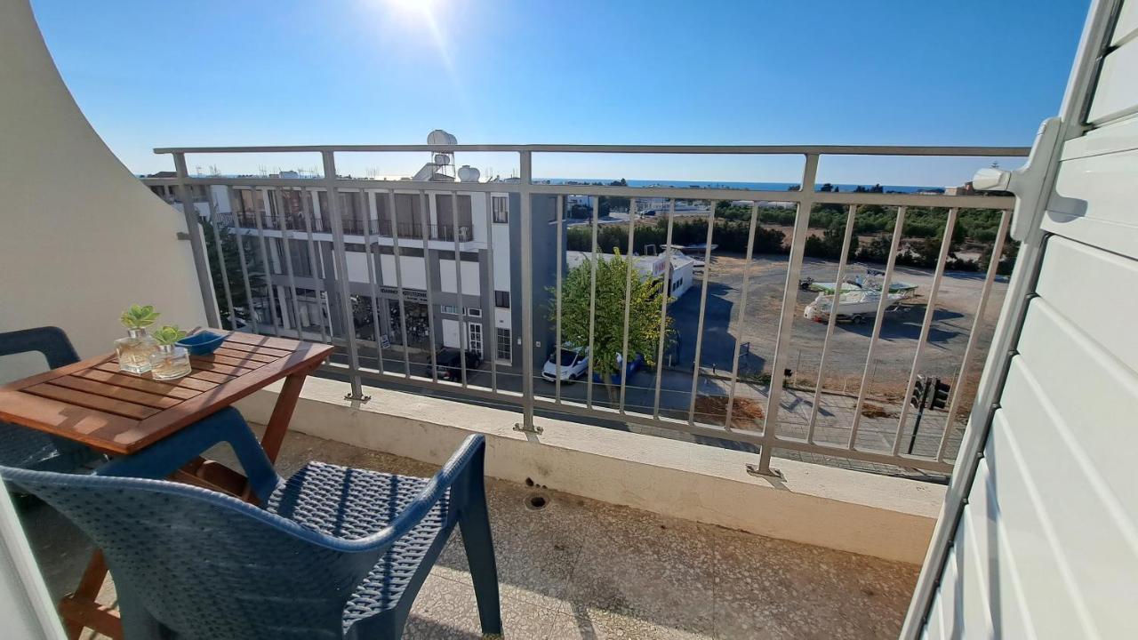 City Center Apartments Пафос Екстер'єр фото