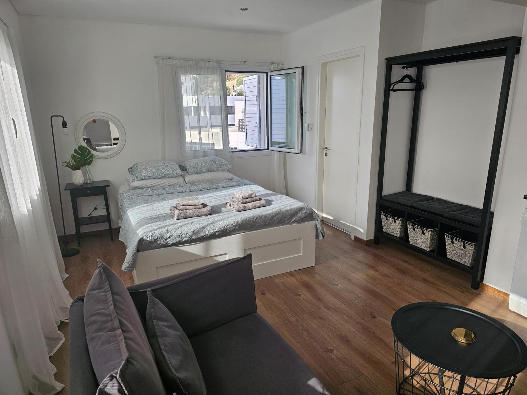 City Center Apartments Пафос Екстер'єр фото