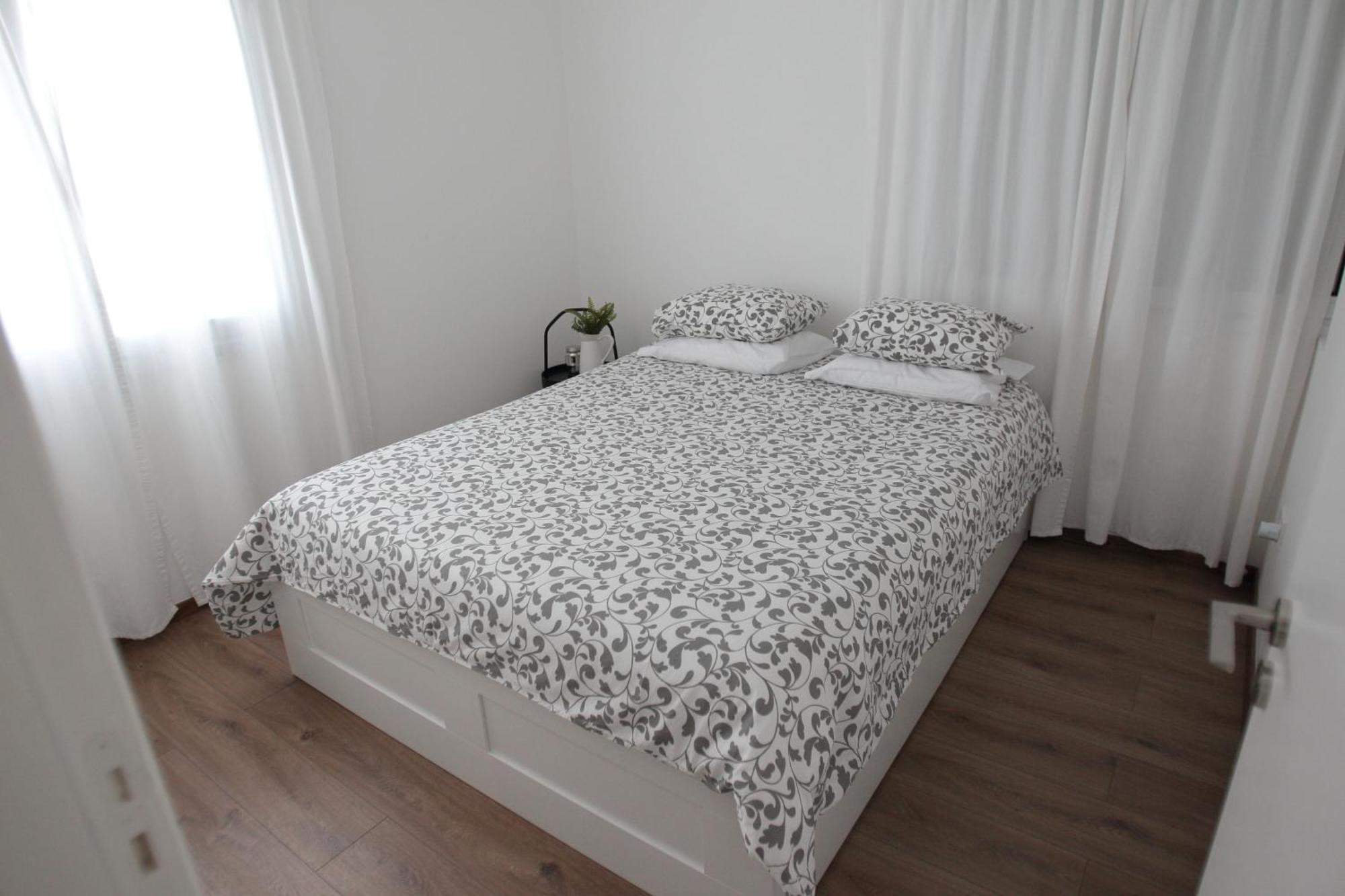 City Center Apartments Пафос Екстер'єр фото