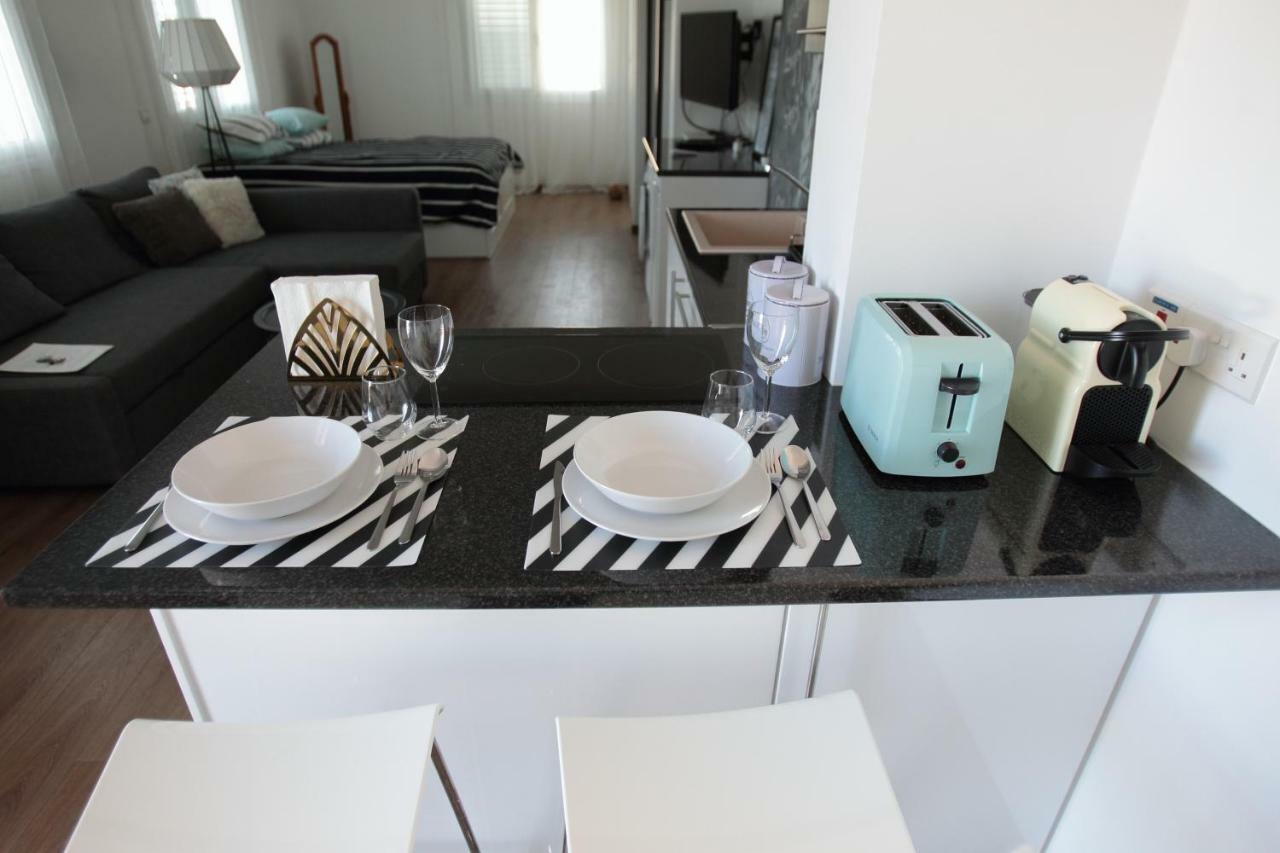 City Center Apartments Пафос Екстер'єр фото